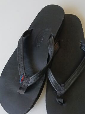 Rainbow Black Leather-Style Flip Flops with Small Rainbow Tag Size 8